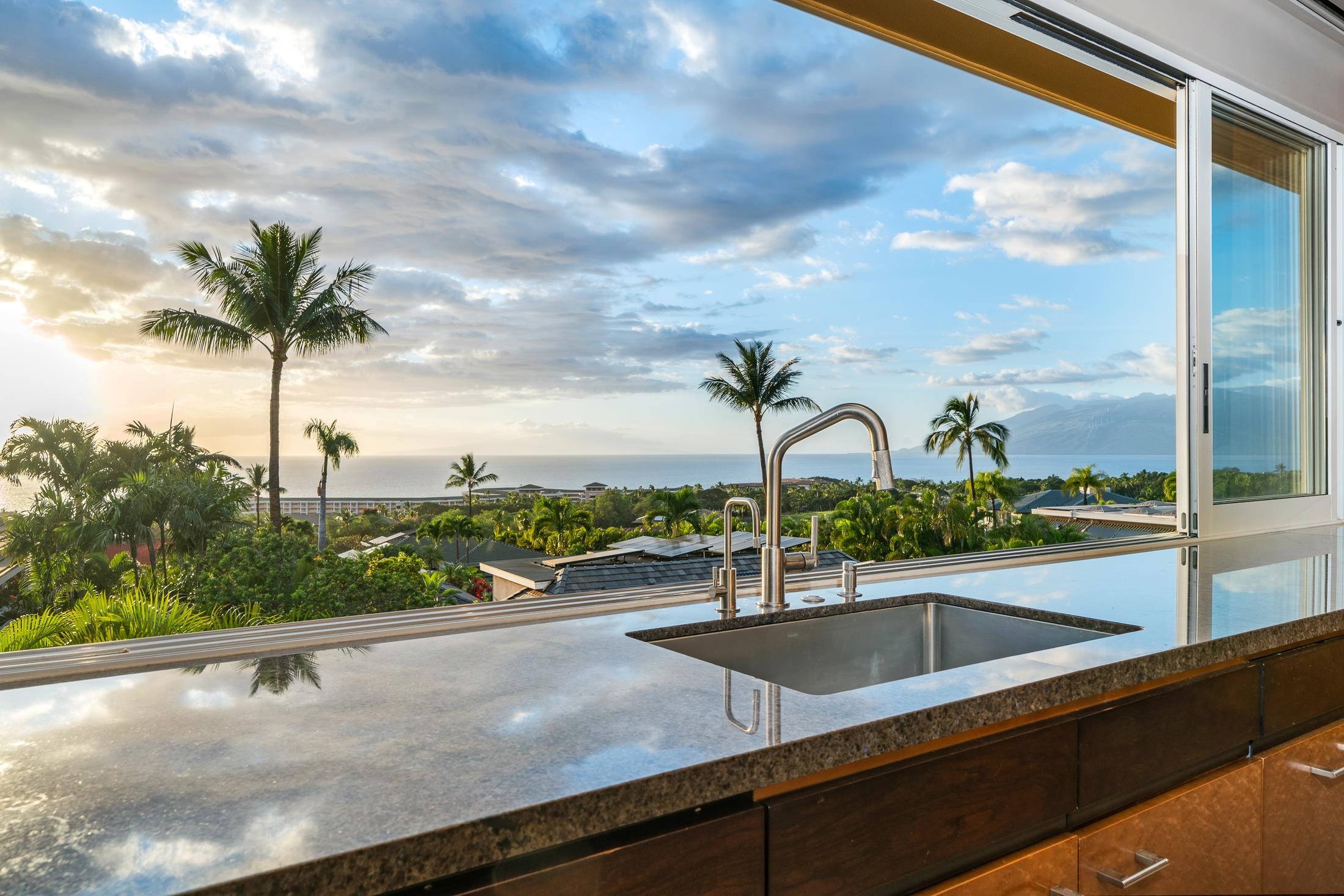 3878 Wailea Ekolu Pl