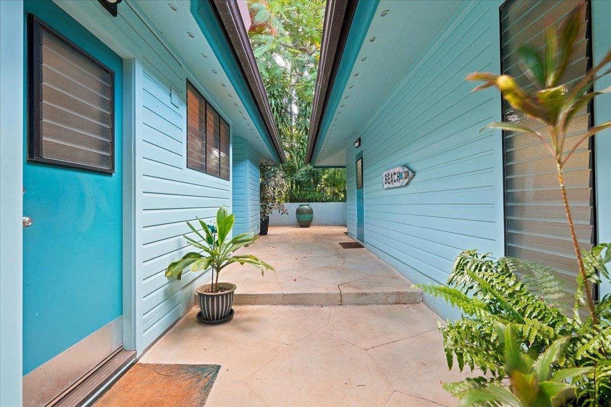 3150 Waiea Pl