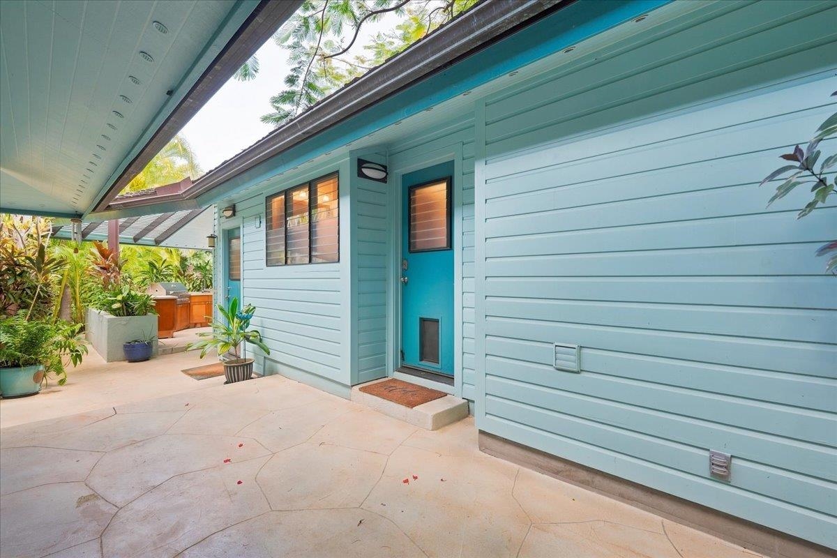 3150 Waiea Pl