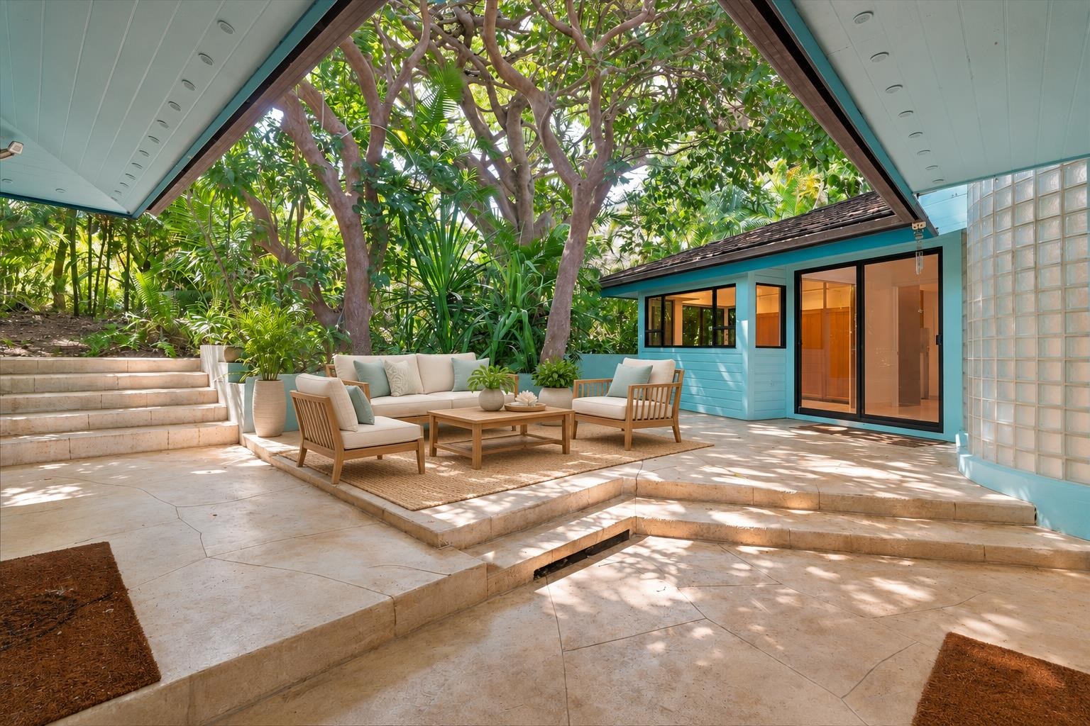 3150 Waiea Pl