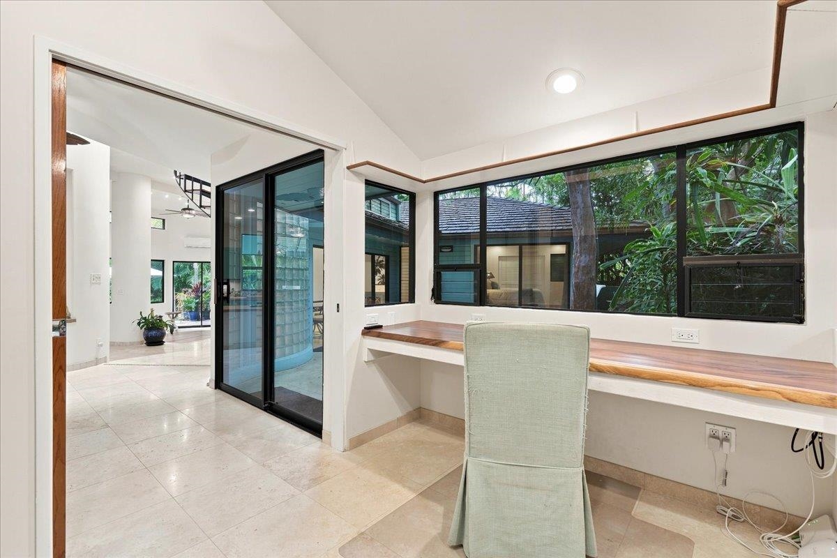 3150 Waiea Pl