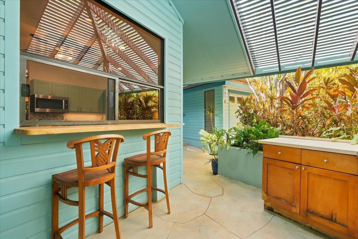 3150 Waiea Pl