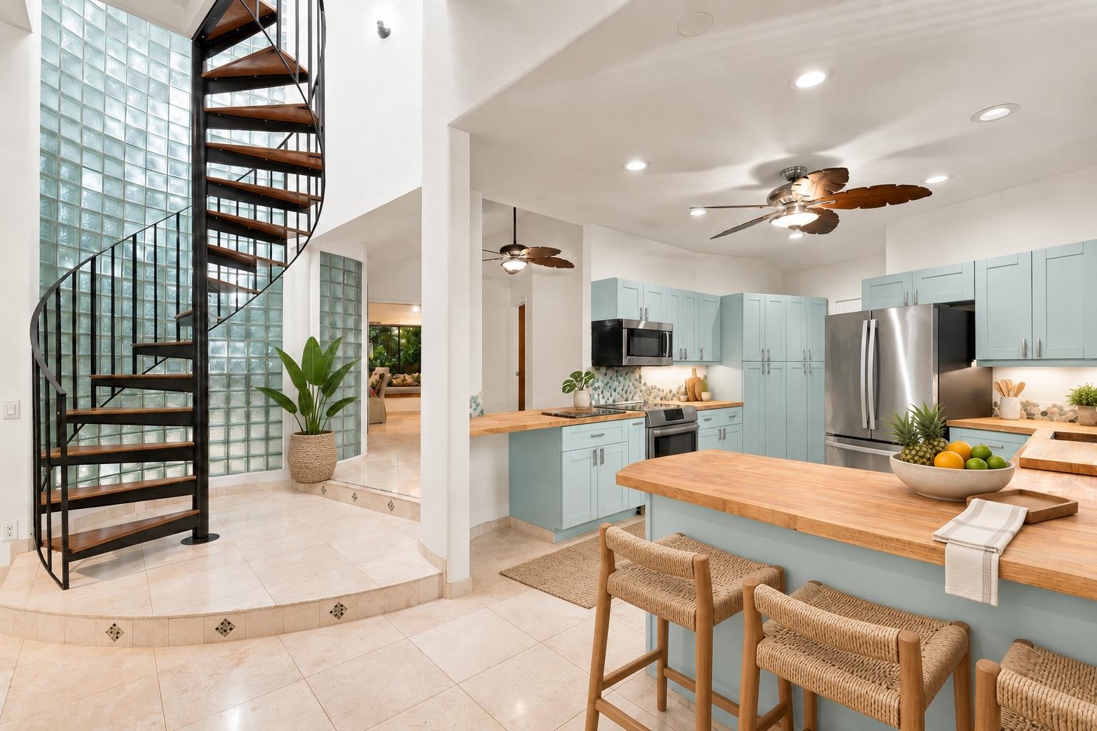 3150 Waiea Pl