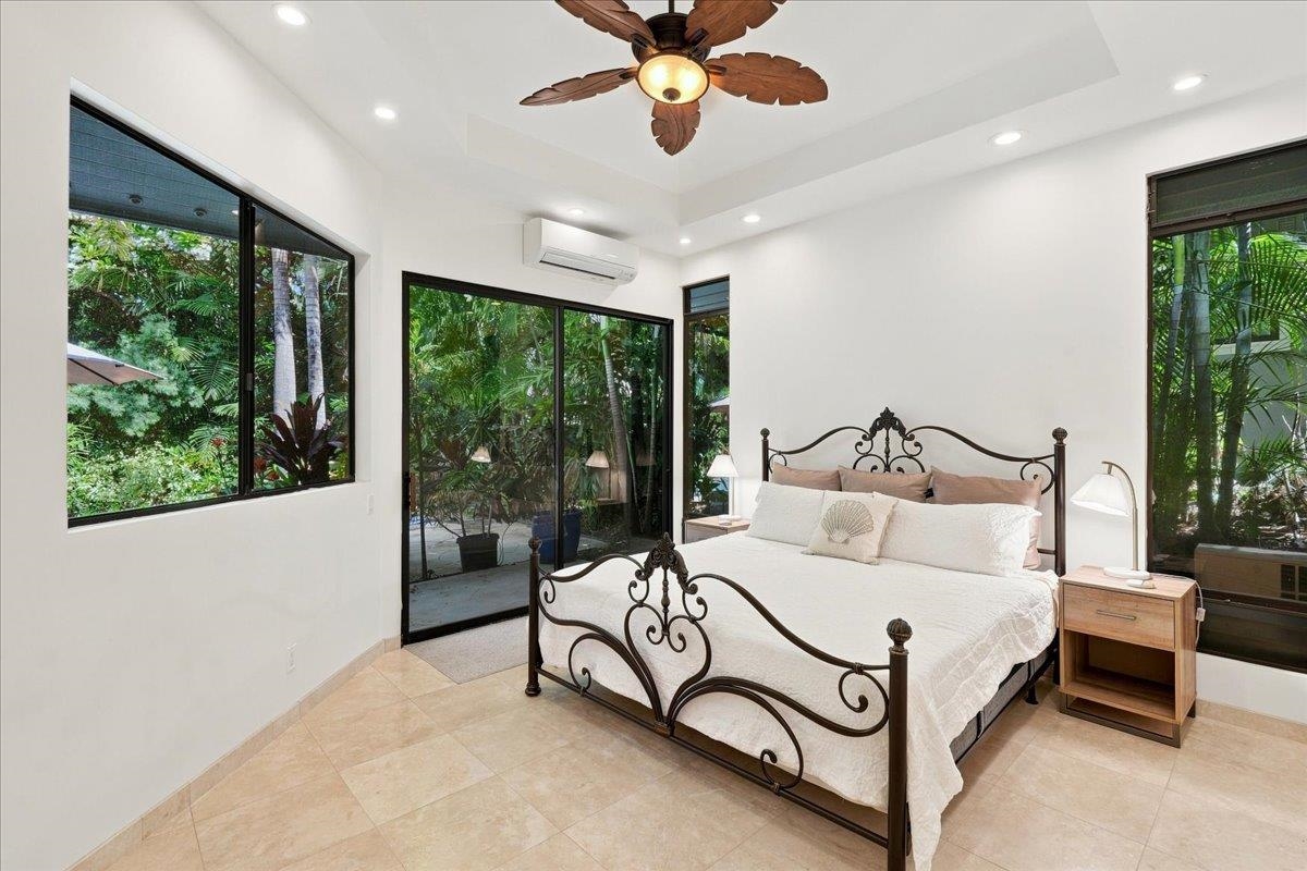3150 Waiea Pl