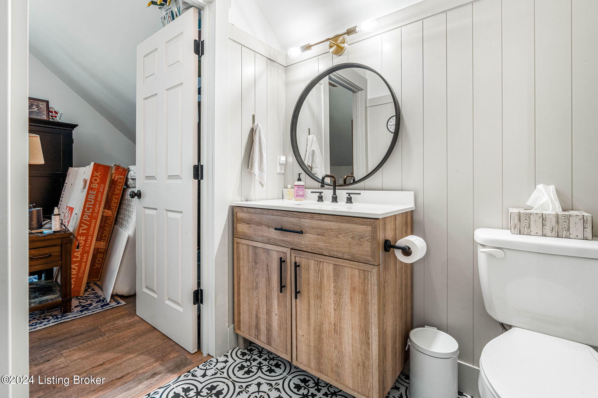 5119 SE Rogers Campground Rd