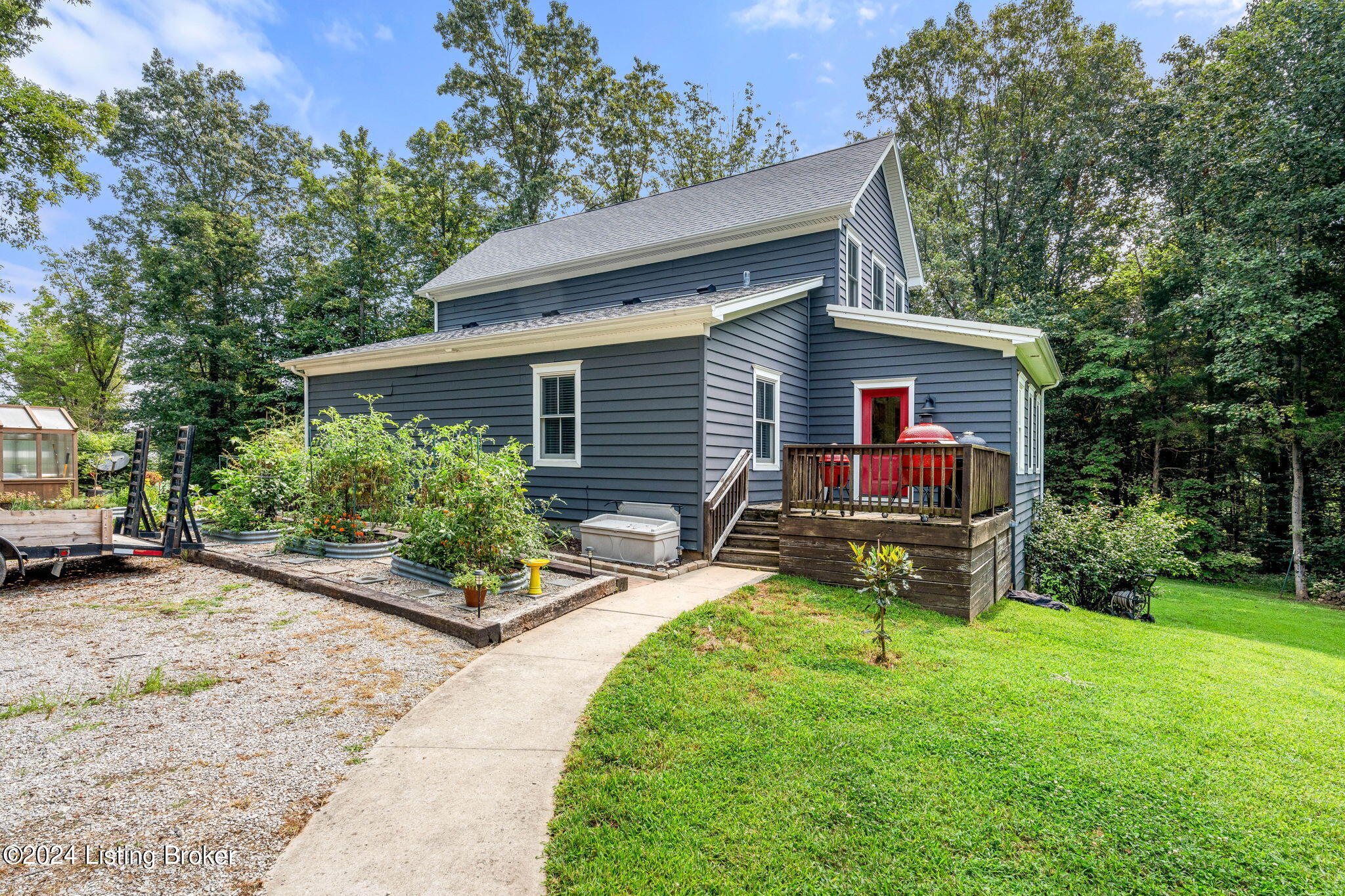 5119 SE Rogers Campground Rd