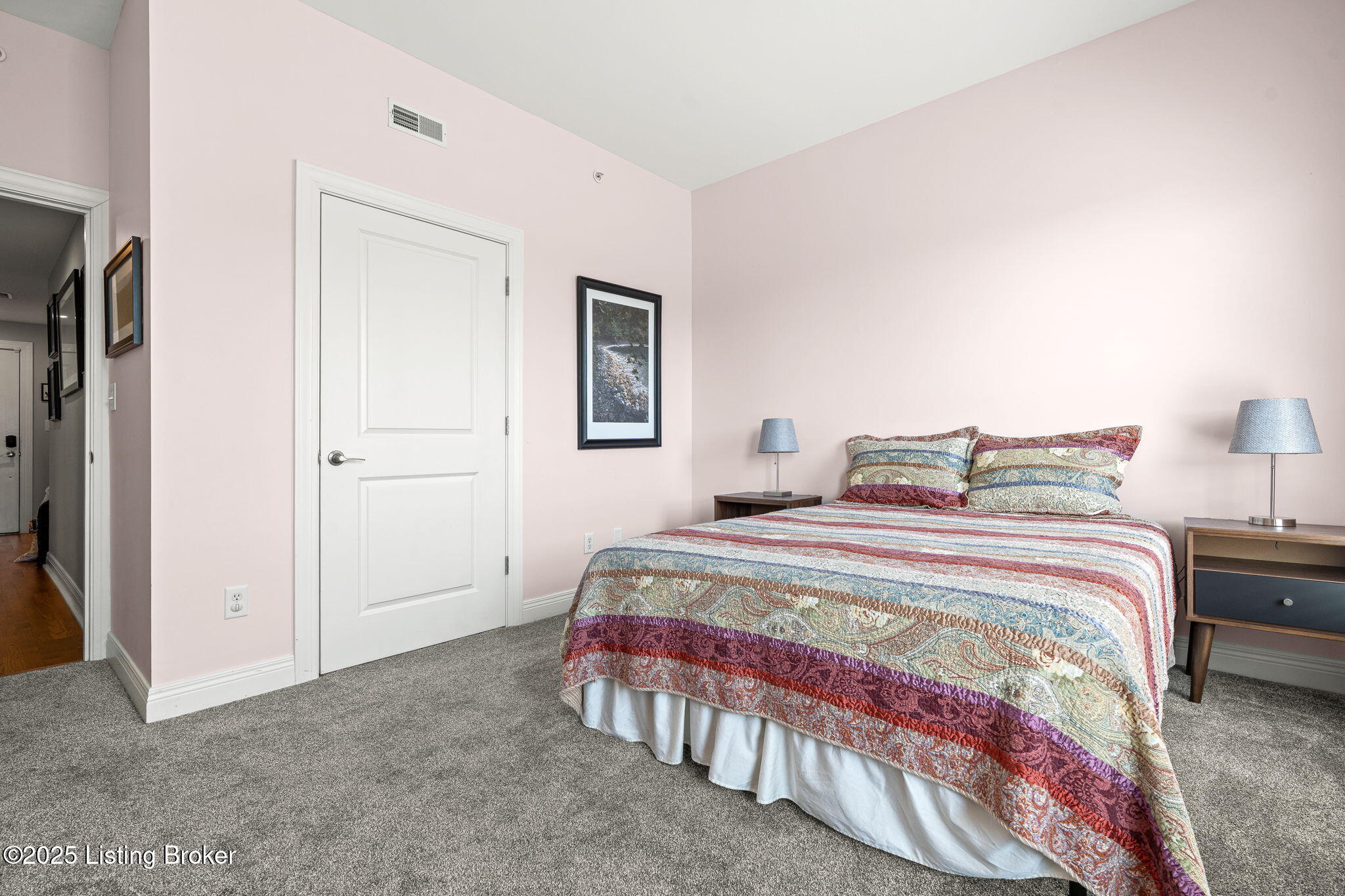 2411 Brownsboro Rd, 407