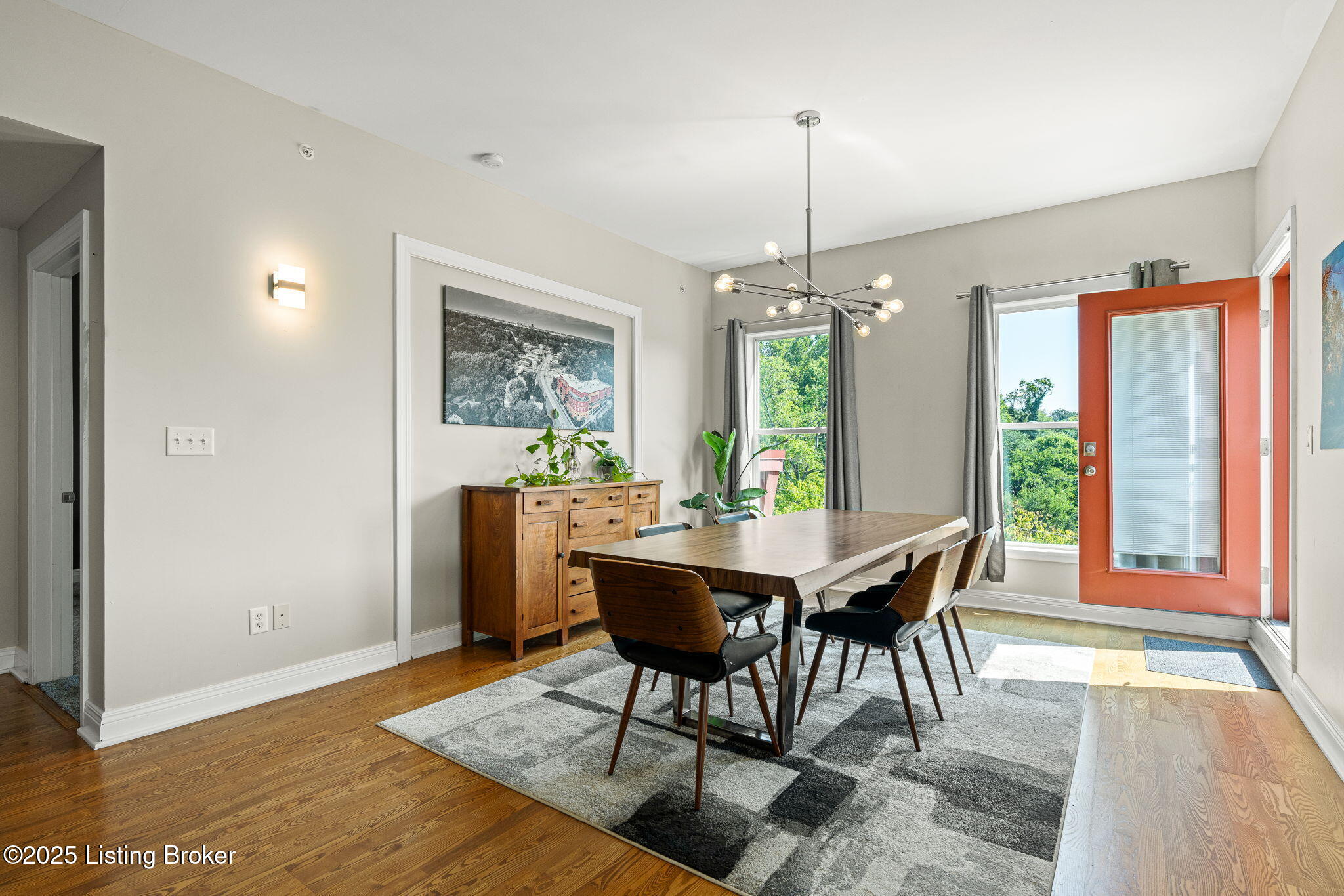 2411 Brownsboro Rd, 407