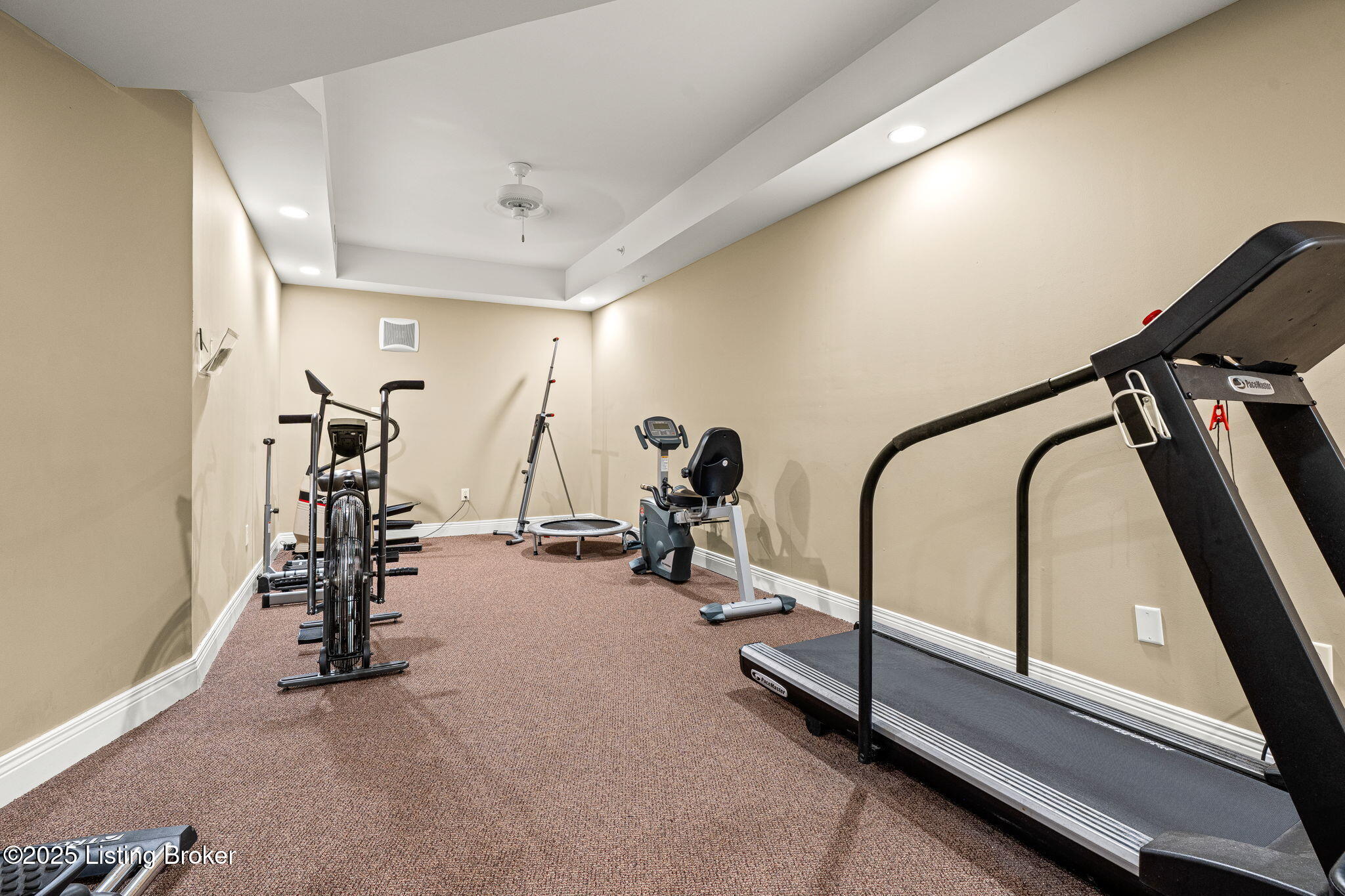 2411 Brownsboro Rd, 407