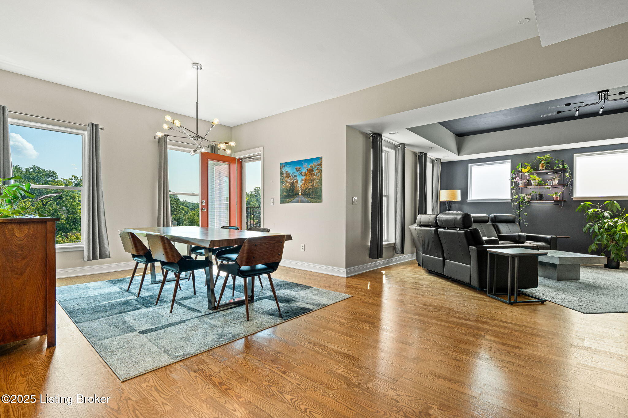 2411 Brownsboro Rd, 407