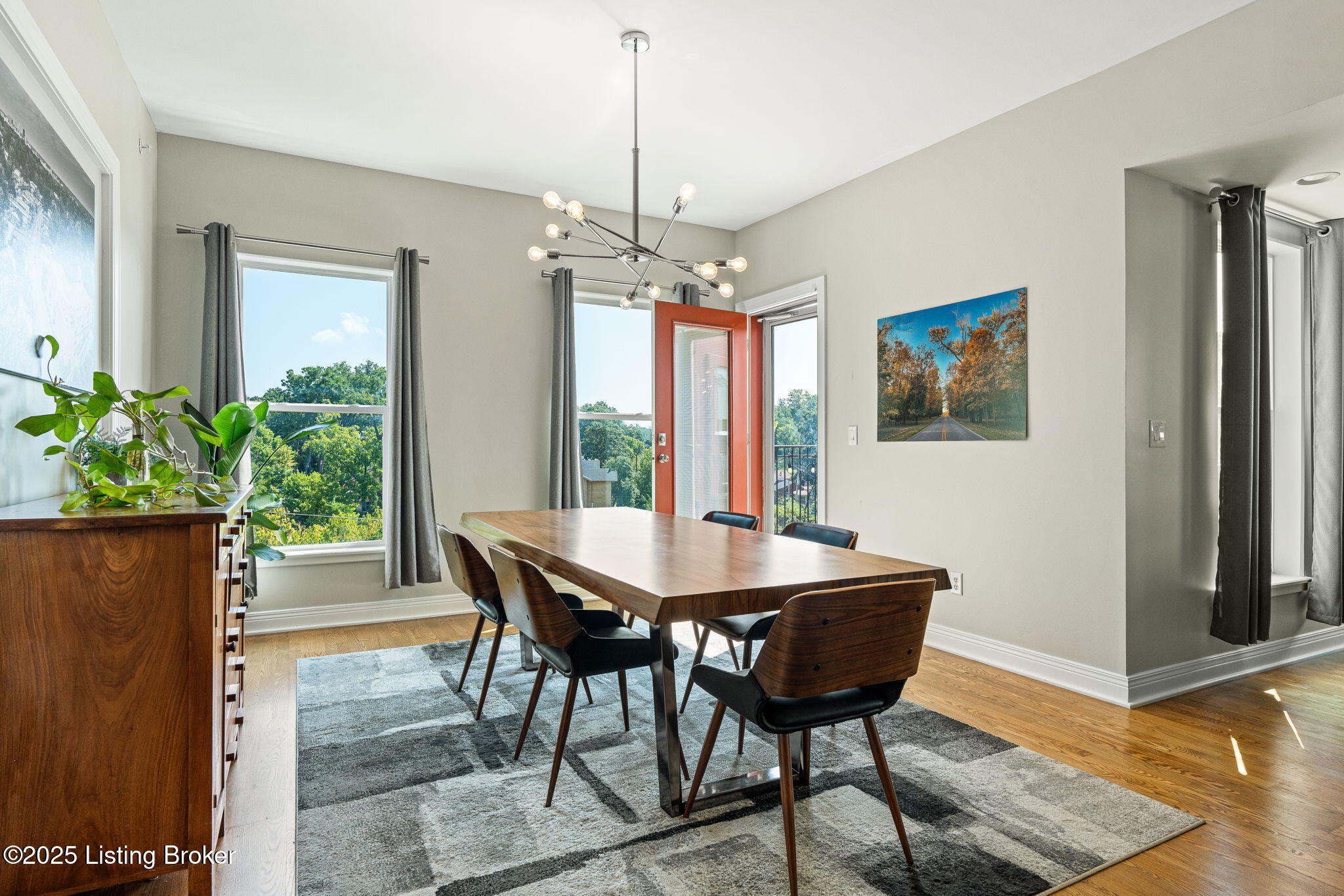 2411 Brownsboro Rd, 407