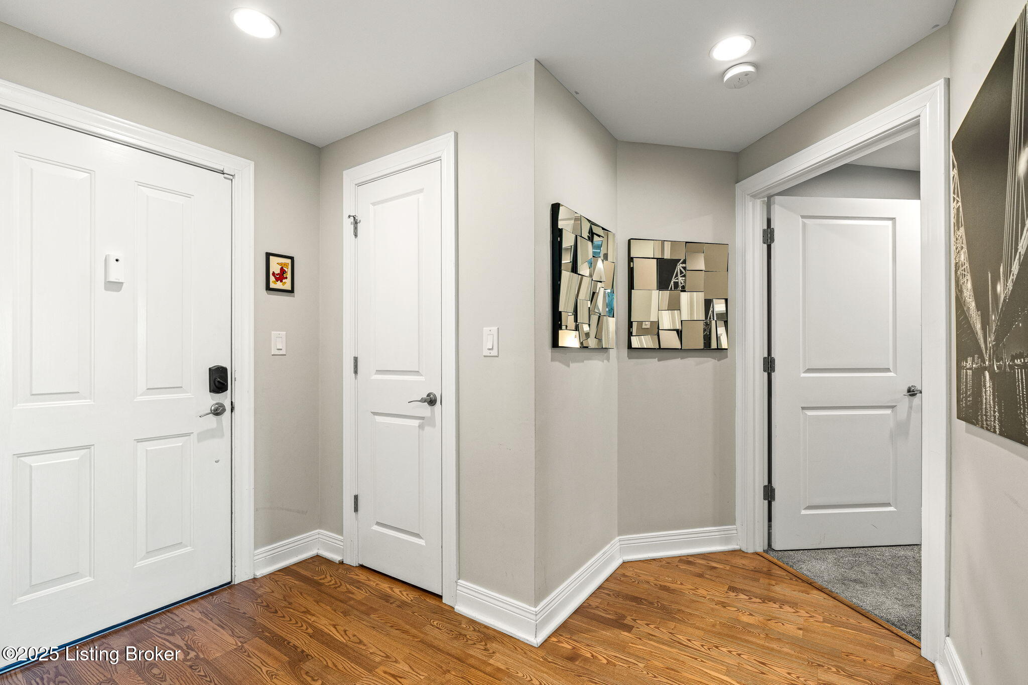 2411 Brownsboro Rd, 407