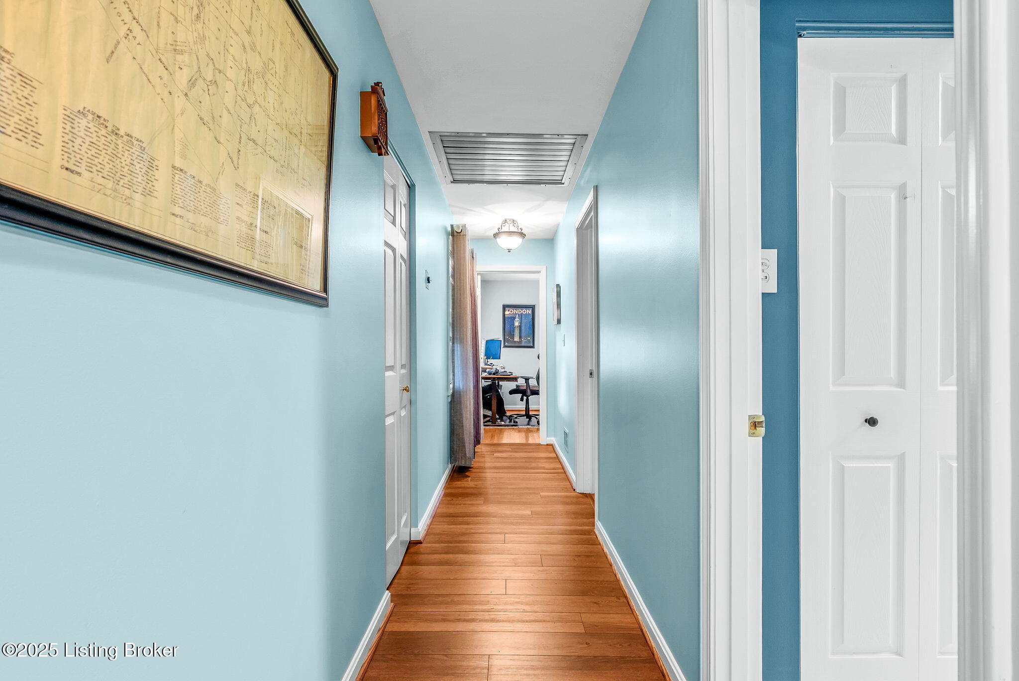 1006 Corn Island Ct, Louisville