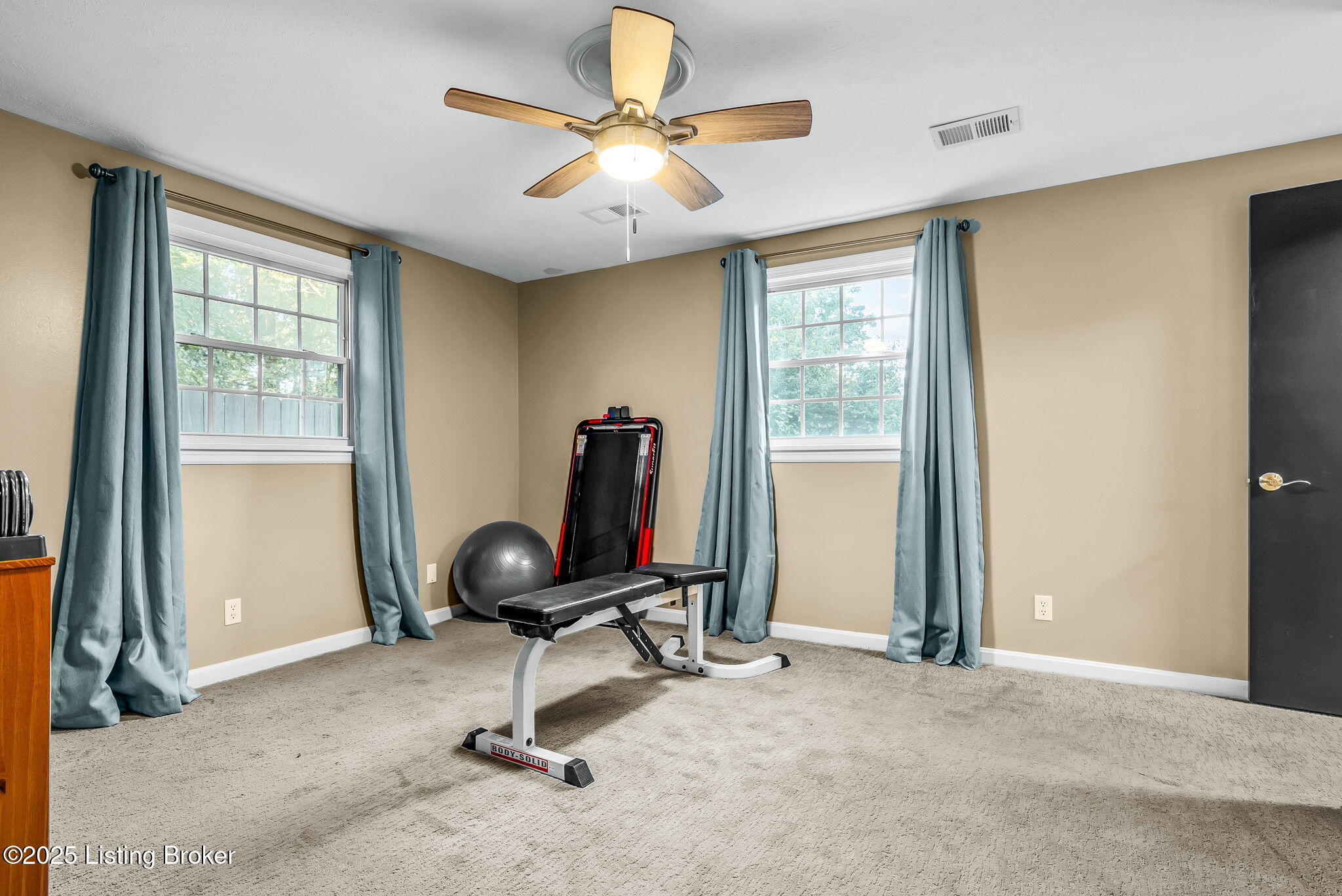 1006 Corn Island Ct, Louisville