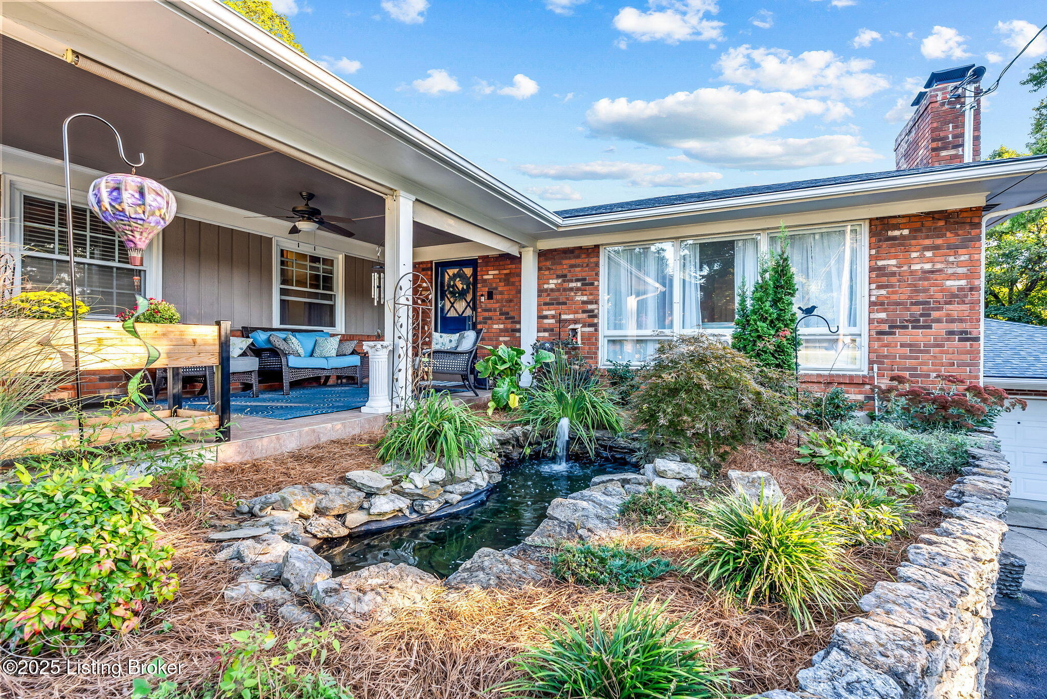 1006 Corn Island Ct, Louisville