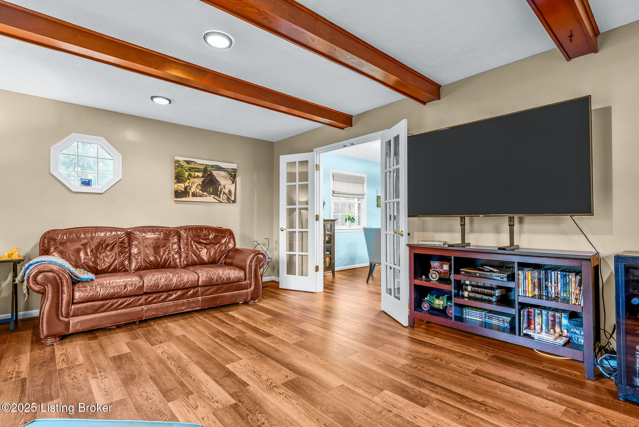 1006 Corn Island Ct, Louisville