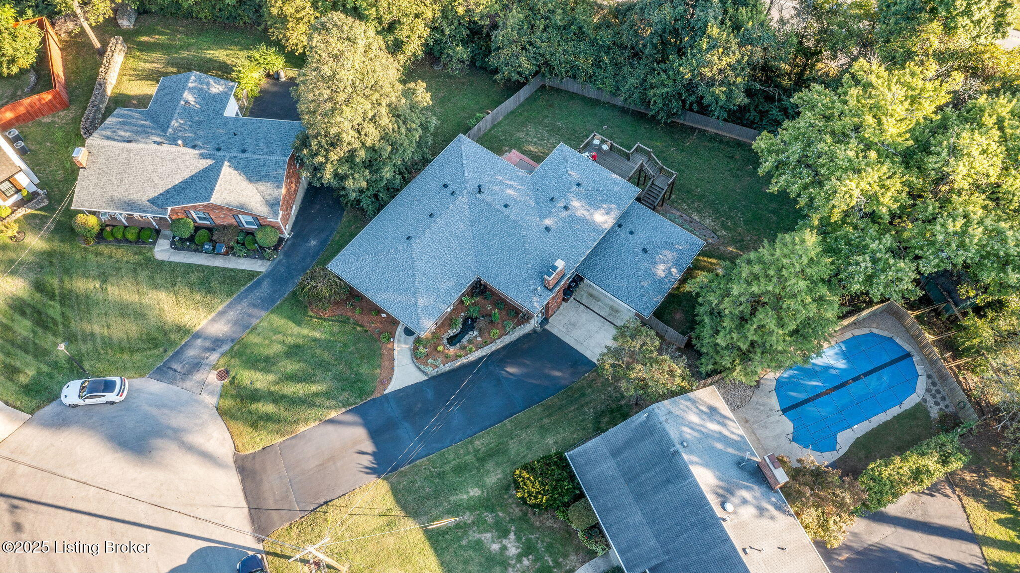 1006 Corn Island Ct, Louisville