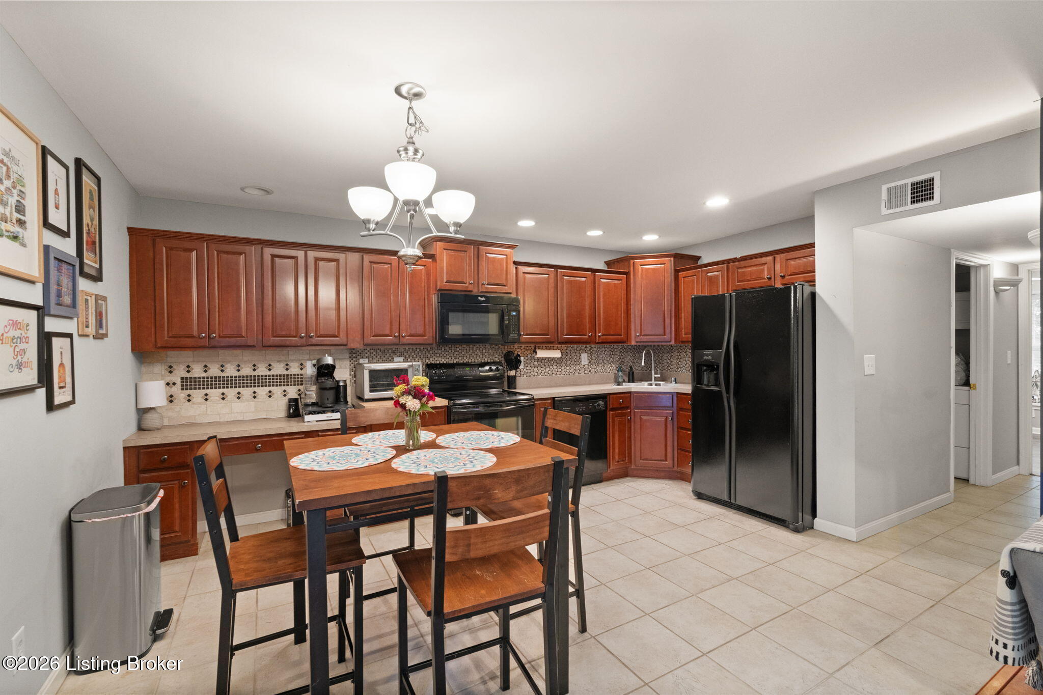 733 N Hite Ave APT 6