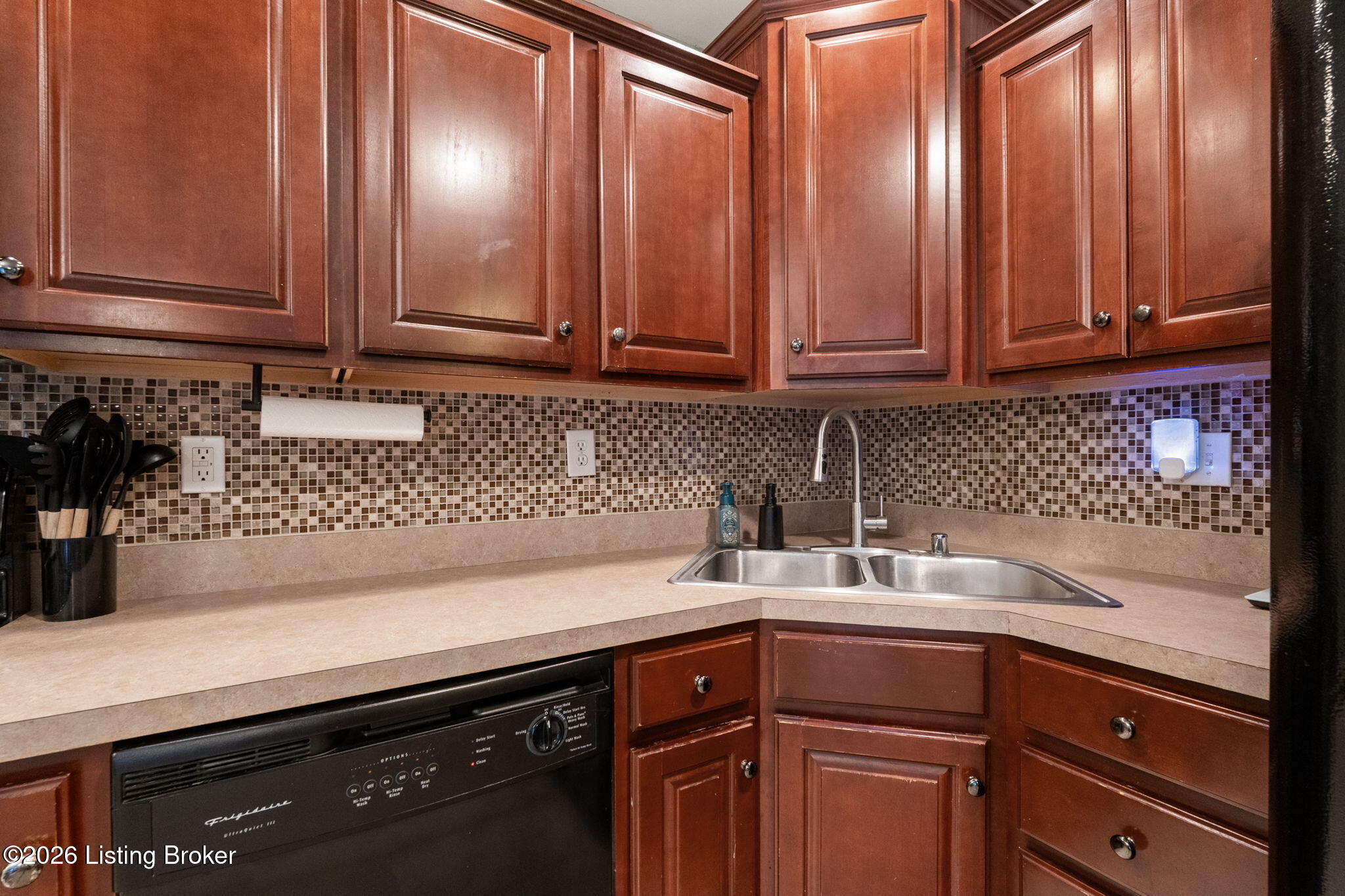 733 N Hite Ave APT 6