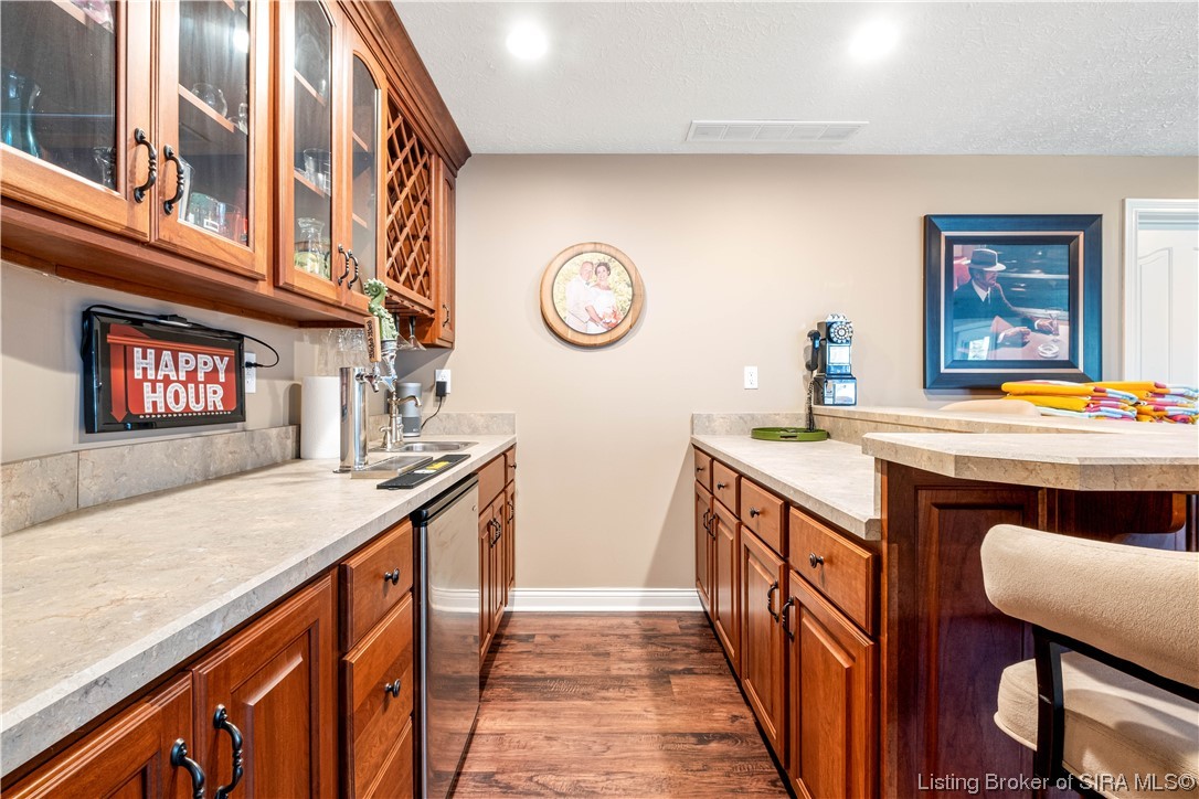 3631 Woodland Lakes Drive