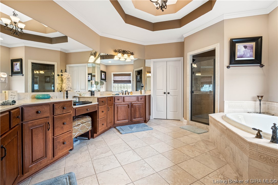 3631 Woodland Lakes Drive