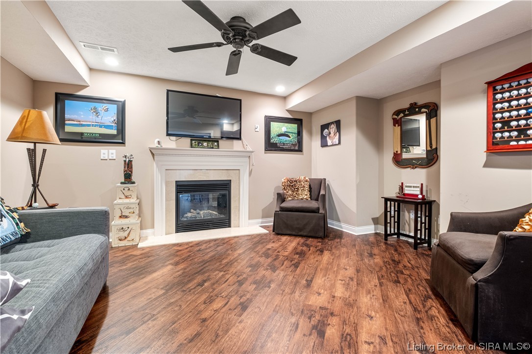 3631 Woodland Lakes Drive