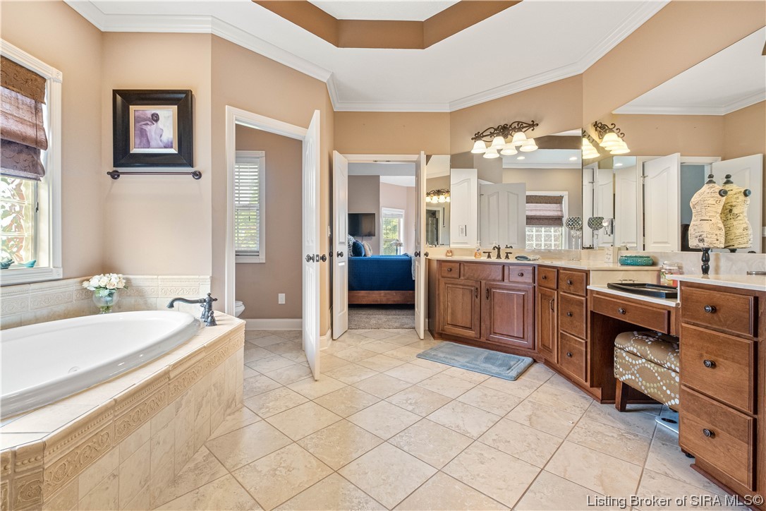 3631 Woodland Lakes Drive