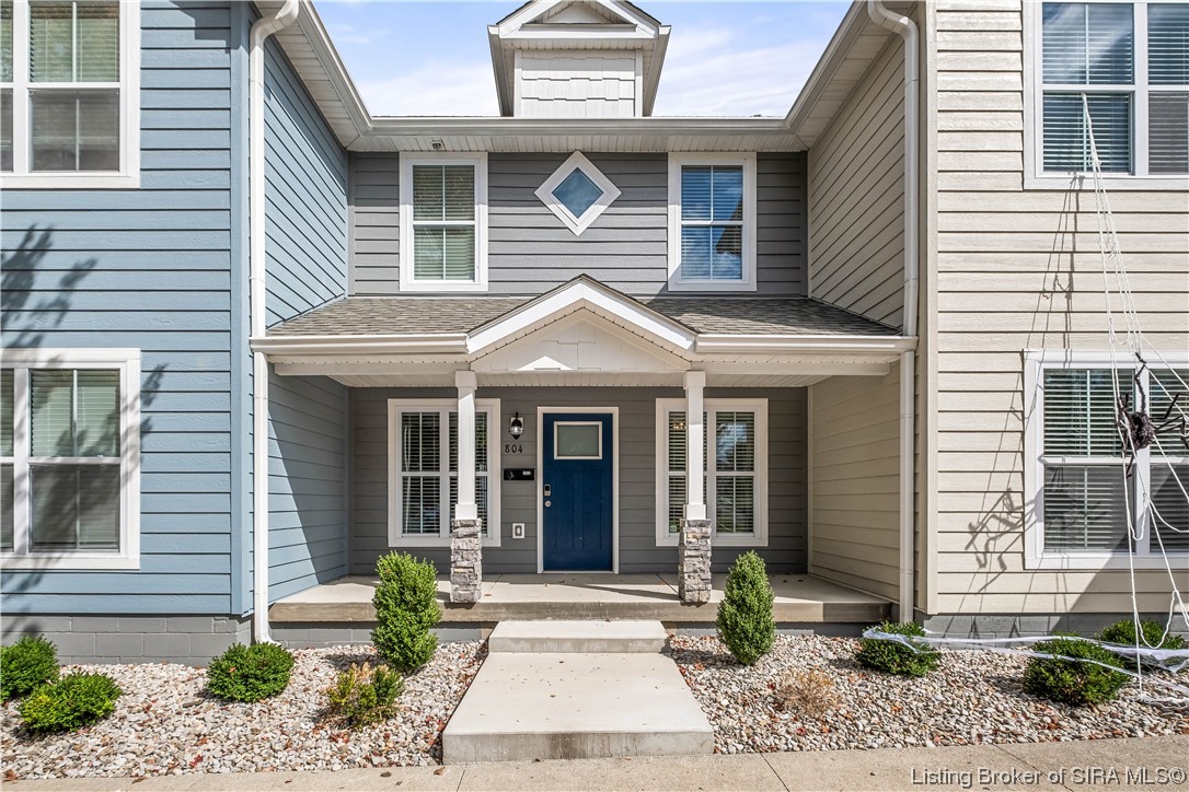 804 Vincennes Street