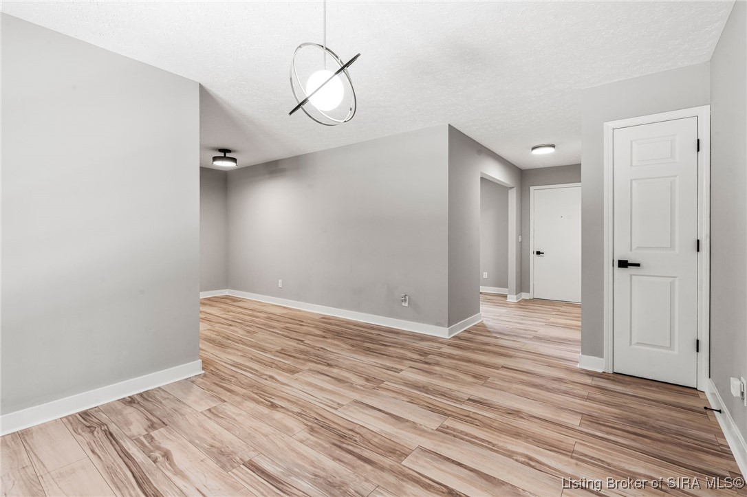 6590 Hickory Trace NE