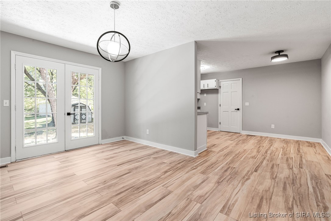 6590 Hickory Trace NE