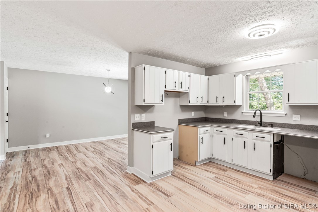 6590 Hickory Trace NE