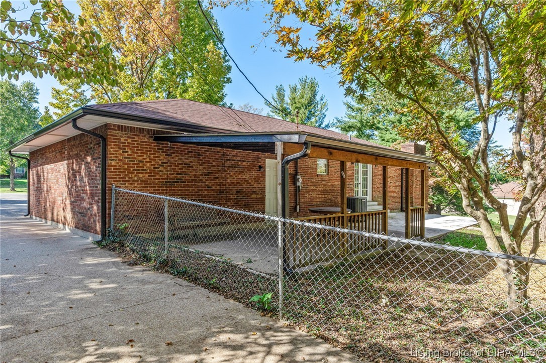 6590 Hickory Trace NE