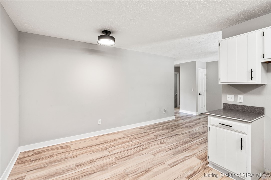 6590 Hickory Trace NE