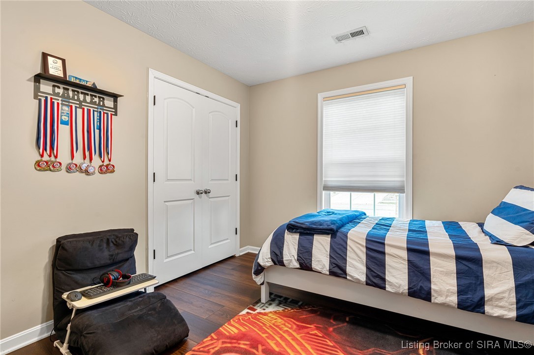 11900 Columbus Parkway