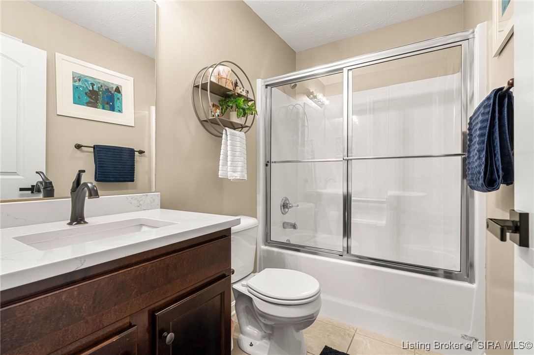 11900 Columbus Parkway