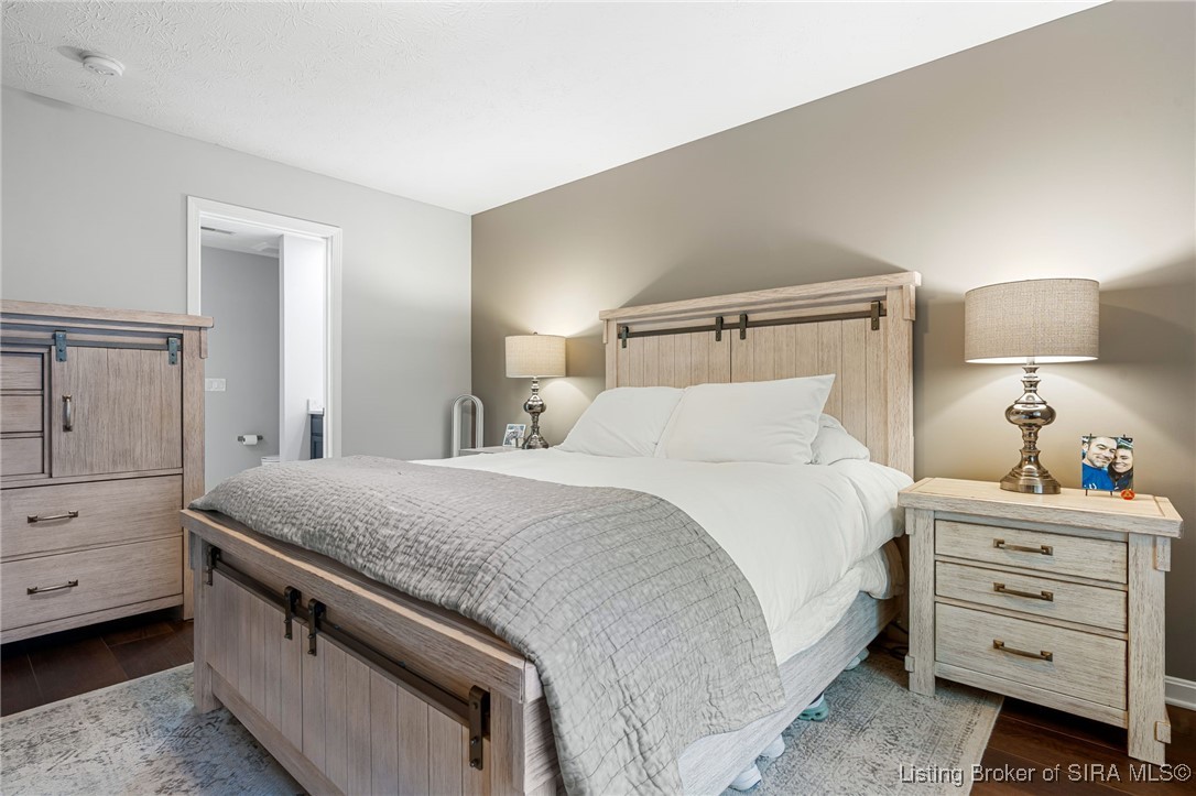 11900 Columbus Parkway