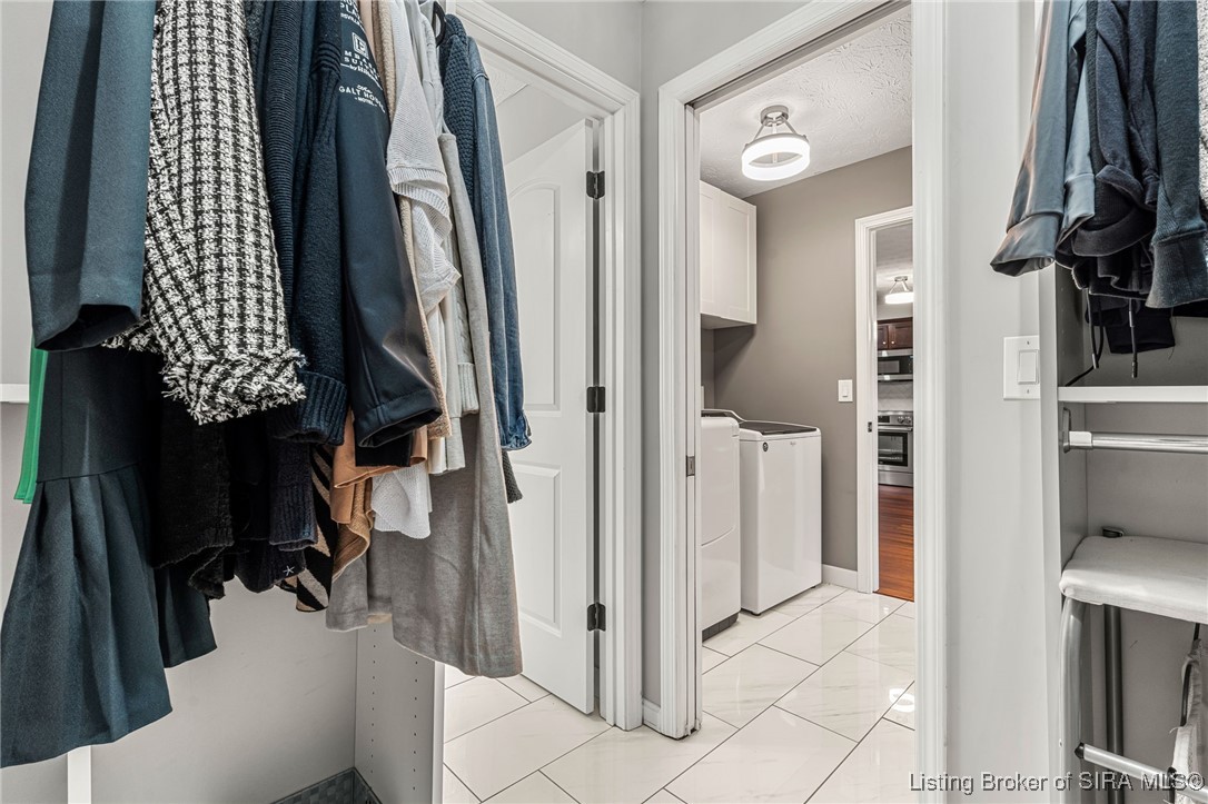 11900 Columbus Parkway