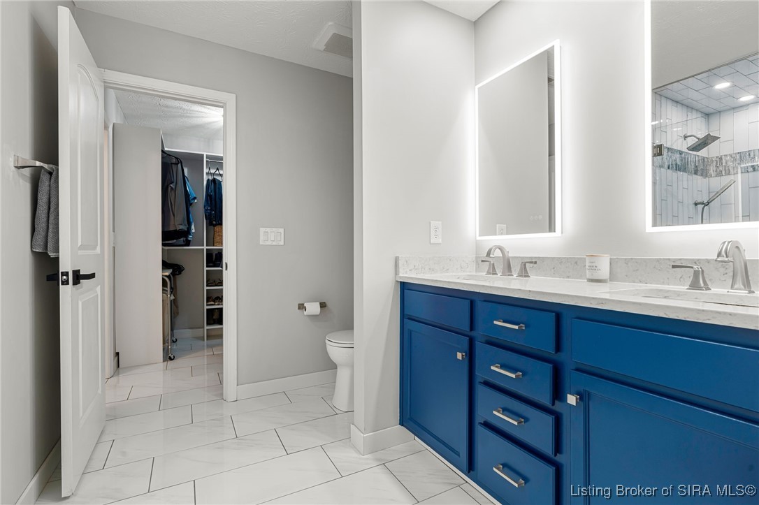 11900 Columbus Parkway