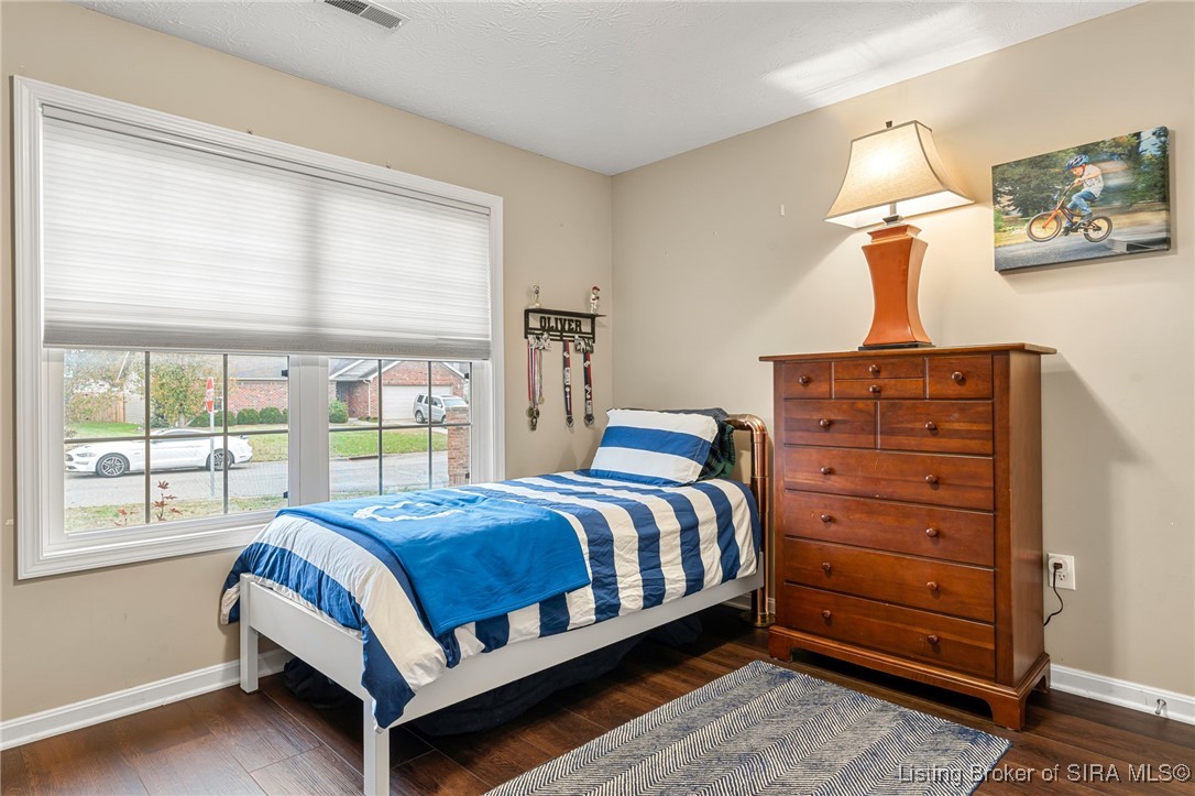 11900 Columbus Parkway