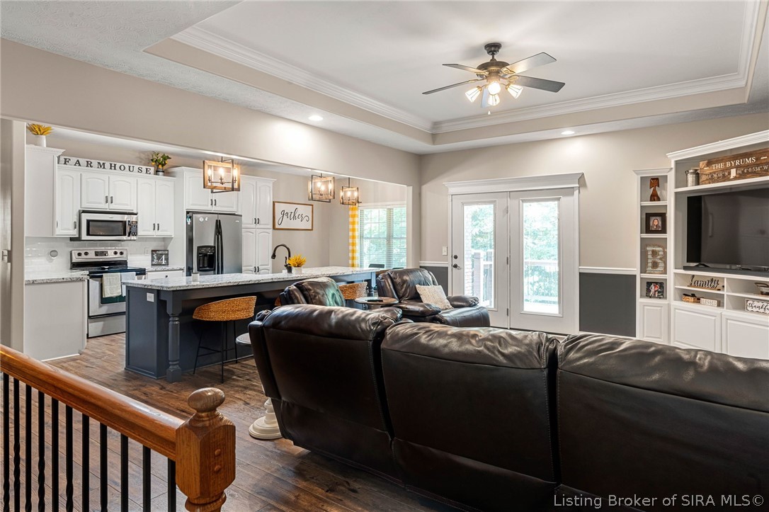 3221 Cave Hill Road NE