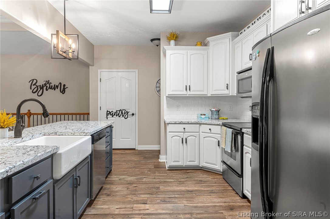 3221 Cave Hill Road NE