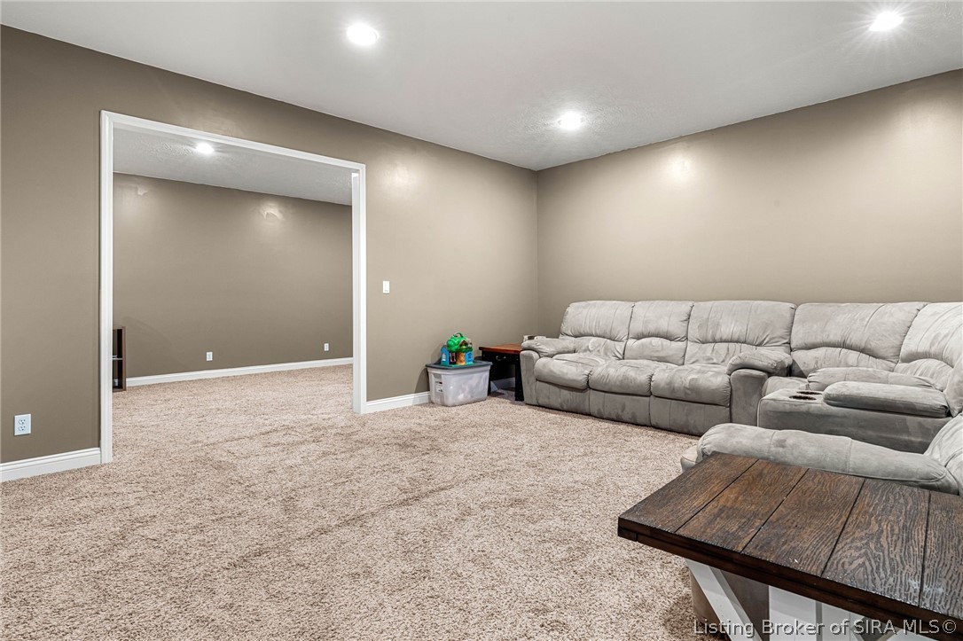 3221 Cave Hill Road NE