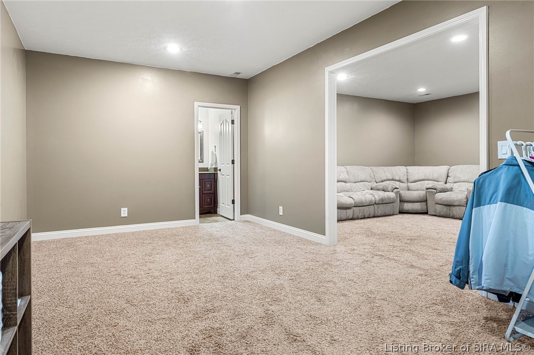 3221 Cave Hill Road NE