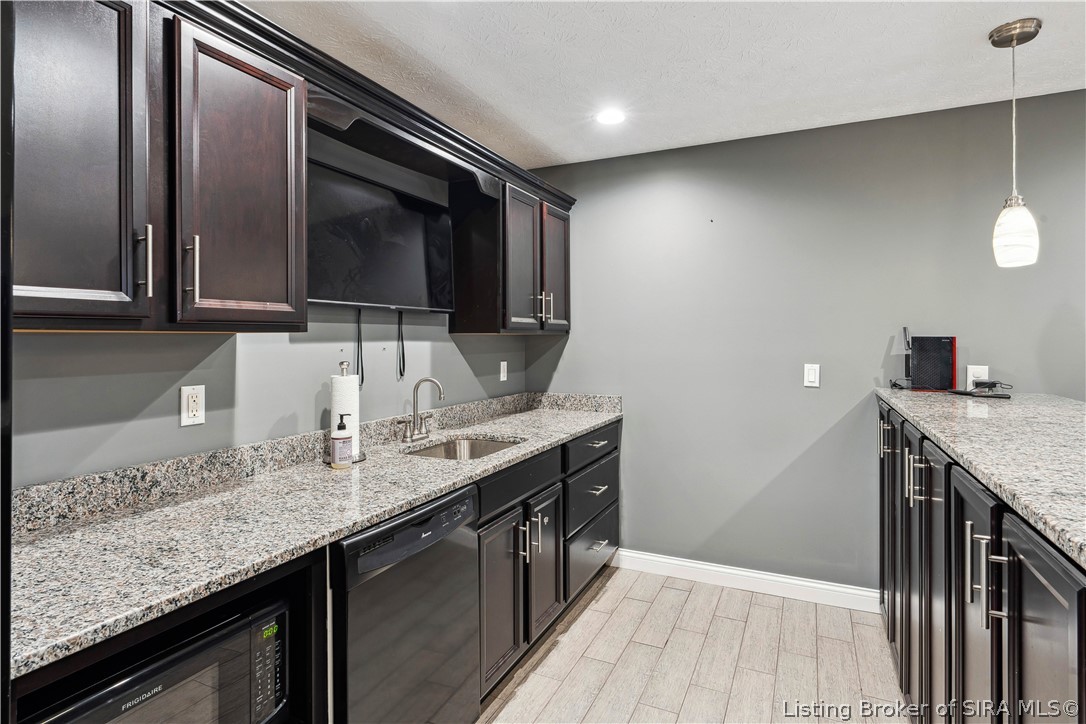 6072 Buttontown Road