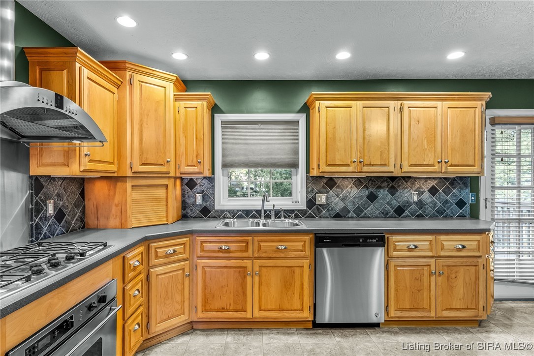 111 Farrington Drive