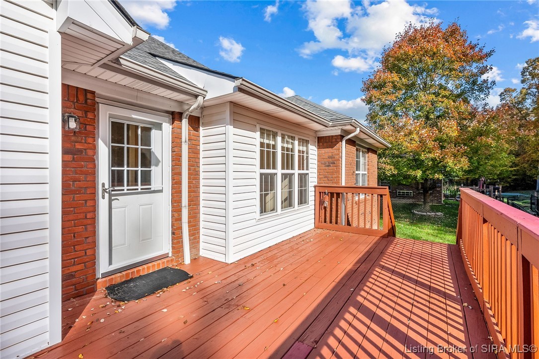 1807 Sterling Oaks Drive