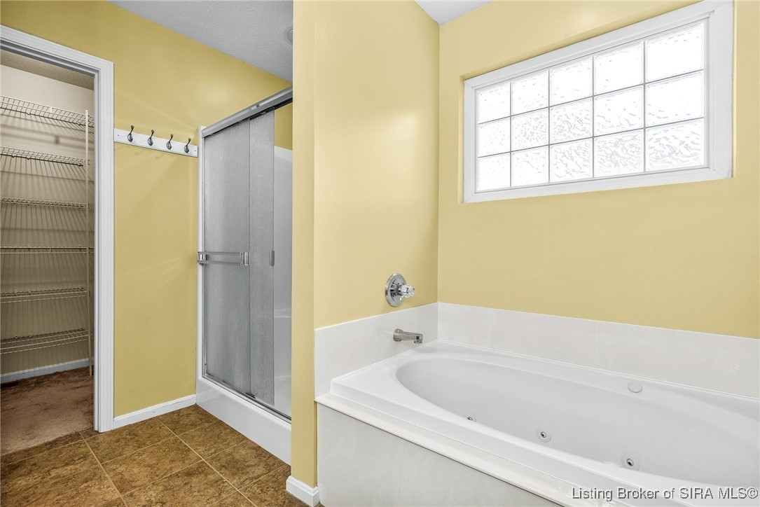 1807 Sterling Oaks Drive