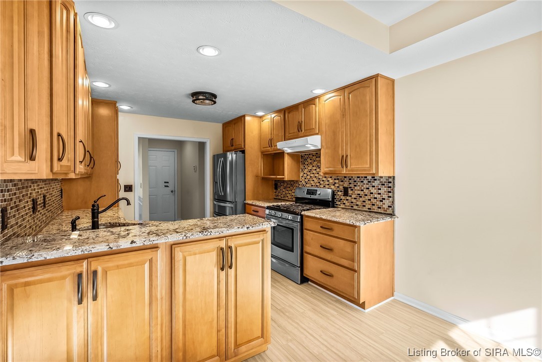 1807 Sterling Oaks Drive