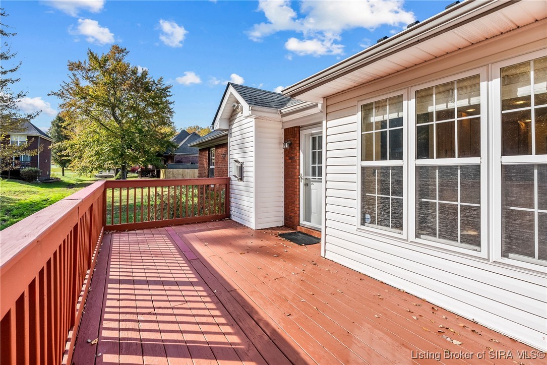 1807 Sterling Oaks Drive