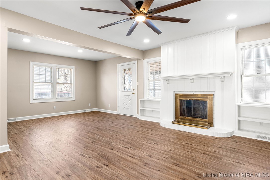 221 Harrison Avenue W